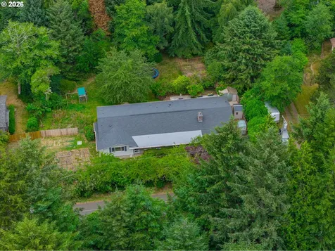 83224 Clear Lake Road Florence OR 97439