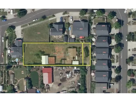 2633 Willamina Avenue Forest Grove OR 97116