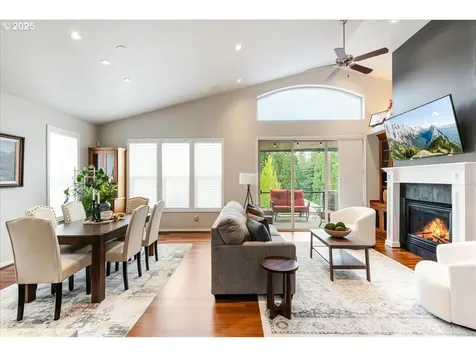 626 SE 38th Drive Gresham OR 97080