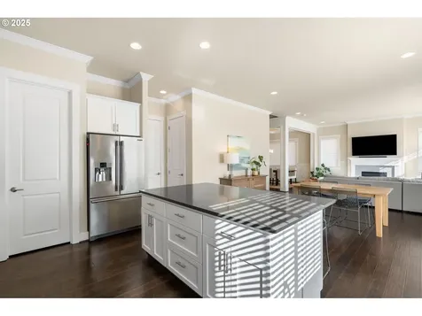 16650 SW Snowdale Street Beaverton OR 97007