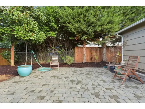 8502 N Hamlin Avenue Portland OR 97217