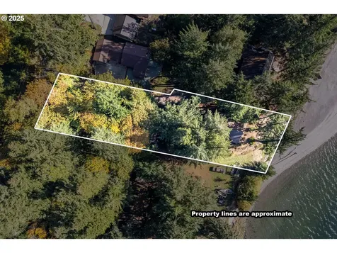 10 W Cape Horn Road Cathlamet WA 98612