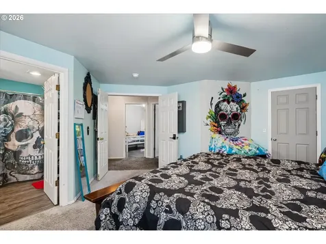 995 Kintzley Avenue Springfield OR 97478