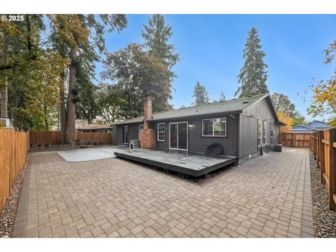 4043 SE Spring Street Hillsboro OR 97123
