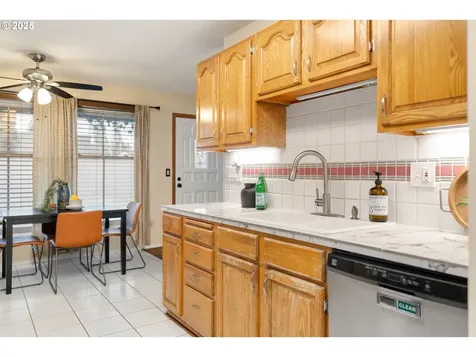 4545 NE 76th Avenue Portland OR 97218