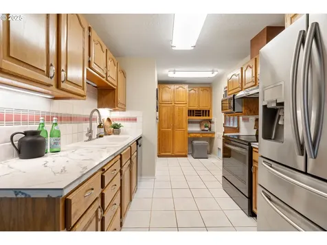 4545 NE 76th Avenue Portland OR 97218