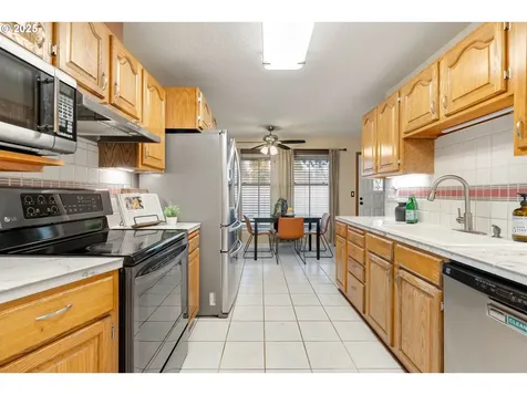 4545 NE 76th Avenue Portland OR 97218