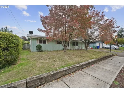 18918 NE Davis Street Portland OR 97230