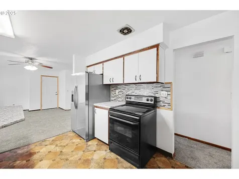 18918 NE Davis Street Portland OR 97230