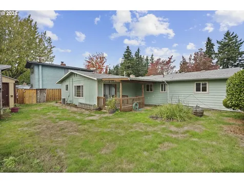 18918 NE Davis Street Portland OR 97230