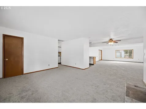 18918 NE Davis Street Portland OR 97230