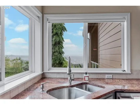 335 Runyan Road Woodland WA 98674