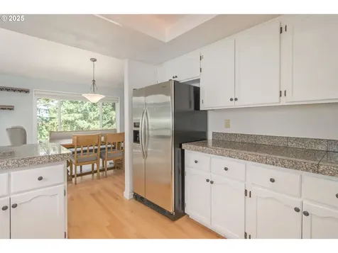 3401 Videra Drive Eugene OR 97405