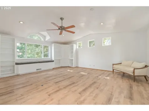 3401 Videra Drive Eugene OR 97405