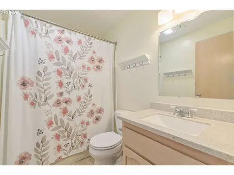 3401 Videra Drive Eugene OR 97405