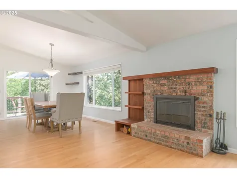 3401 Videra Drive Eugene OR 97405