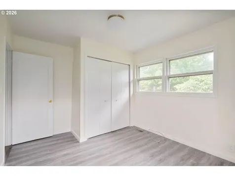 6025 SE Knight Street Portland OR 97206