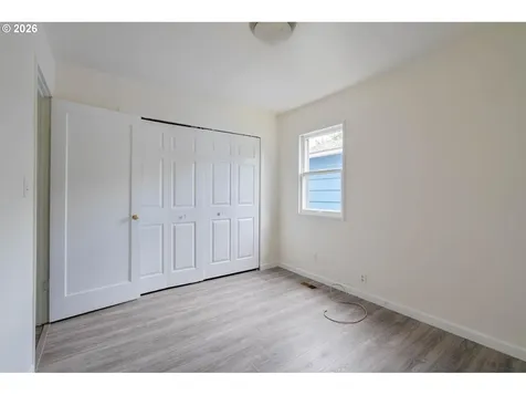 6025 SE Knight Street Portland OR 97206