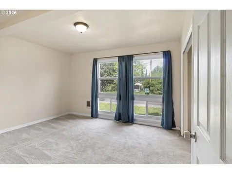 3810 Elmira Road Eugene OR 97402