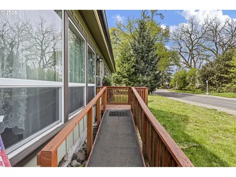 3810 Elmira Road Eugene OR 97402