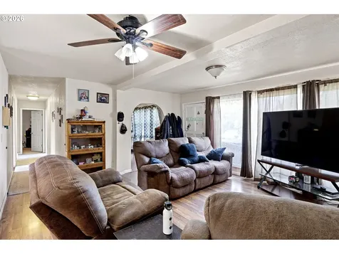 3810 Elmira Road Eugene OR 97402