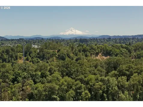 841 S Gaines Street Portland OR 97239