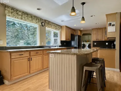 22721 NE 16th Street Camas WA 98607