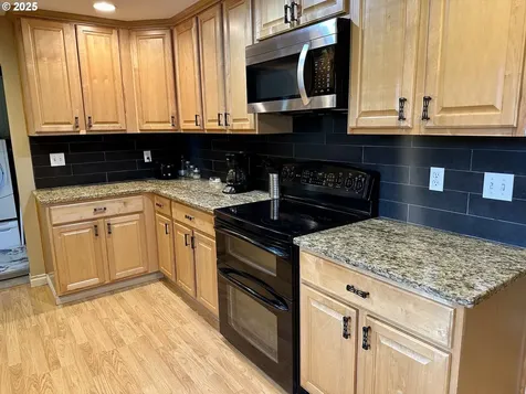 22721 NE 16th Street Camas WA 98607