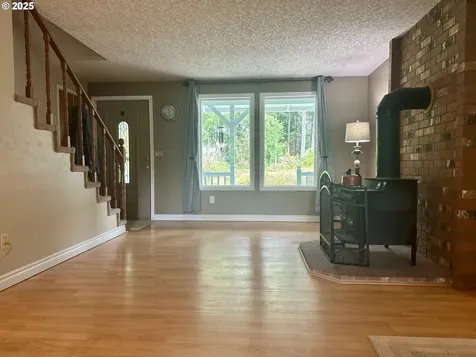 22721 NE 16th Street Camas WA 98607