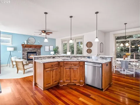 13857 SE Tenino Street Portland OR 97236