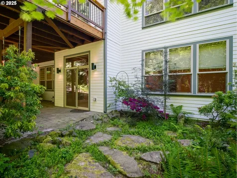 13857 SE Tenino Street Portland OR 97236