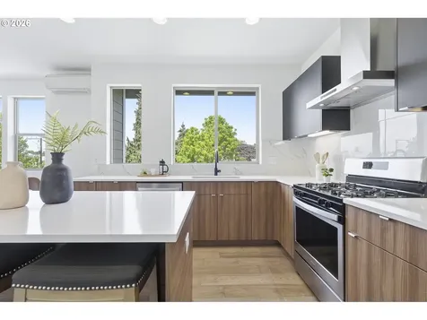 1616 NE 45th Avenue Portland OR 97213