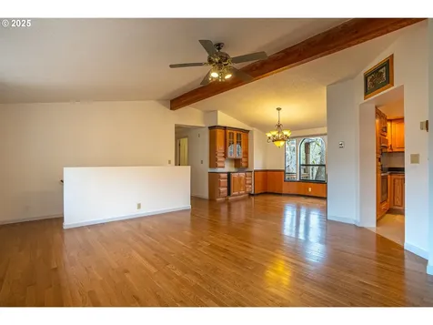 171 Lyle Snowden Road Lyle WA 98635