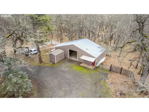 171 Lyle Snowden Road Lyle WA 98635