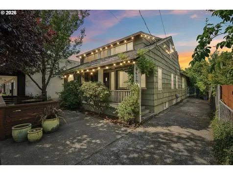 5629 SE Center Street Portland OR 97206