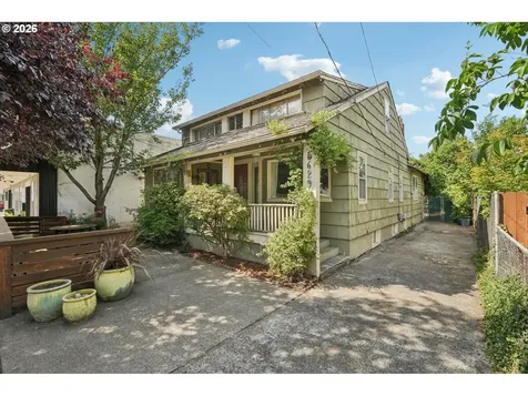 5629 SE Center Street Portland OR 97206