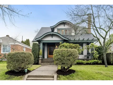 1828 SE Ladd Avenue Portland OR 97214