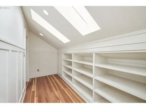 1828 SE Ladd Avenue Portland OR 97214