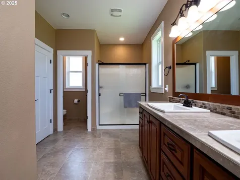 20114 NE 259th Street Battle Ground WA 98604