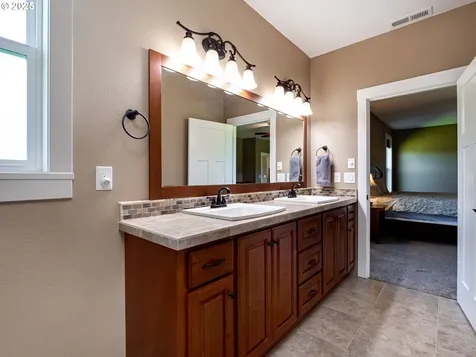 20114 NE 259th Street Battle Ground WA 98604
