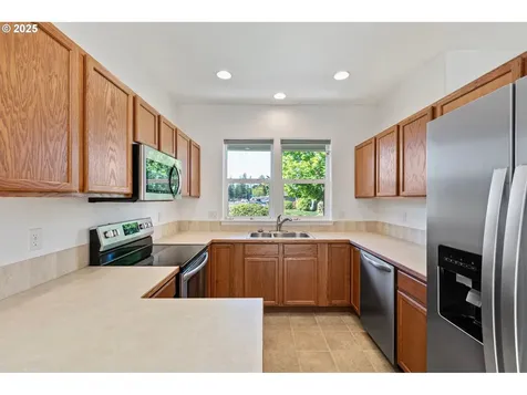 25172 Stellar Avenue Veneta OR 97487