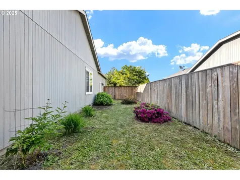 25172 Stellar Avenue Veneta OR 97487
