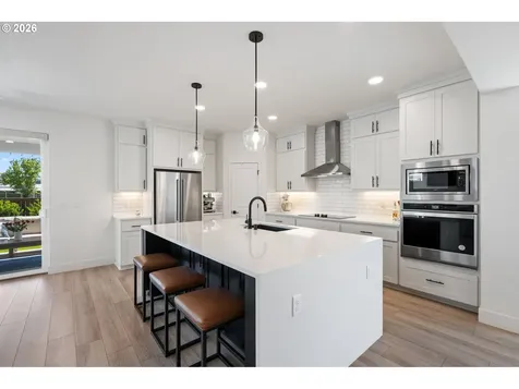 15111 NE 93rd Street Vancouver WA 98682