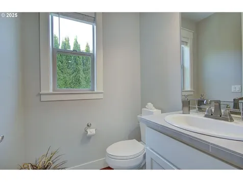 1011 N Heron Drive Ridgefield WA 98642