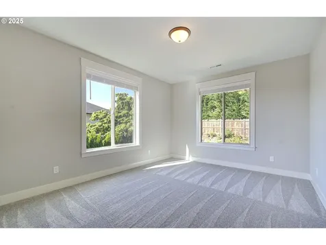 1011 N Heron Drive Ridgefield WA 98642