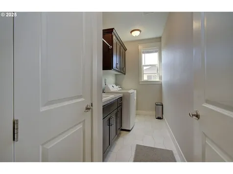 1011 N Heron Drive Ridgefield WA 98642