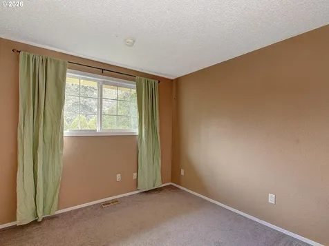 11612 SW 49th Avenue Portland OR 97219