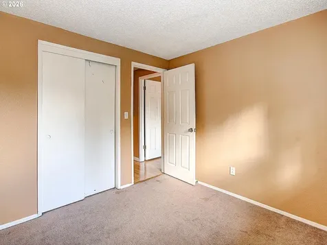 11612 SW 49th Avenue Portland OR 97219