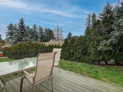11612 SW 49th Avenue Portland OR 97219