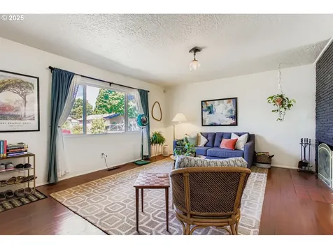16646 SE Ankeny Street Portland OR 97233